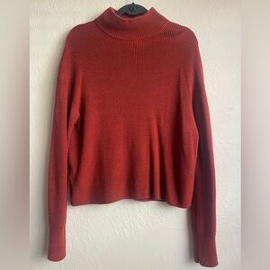 Lululemon sweater